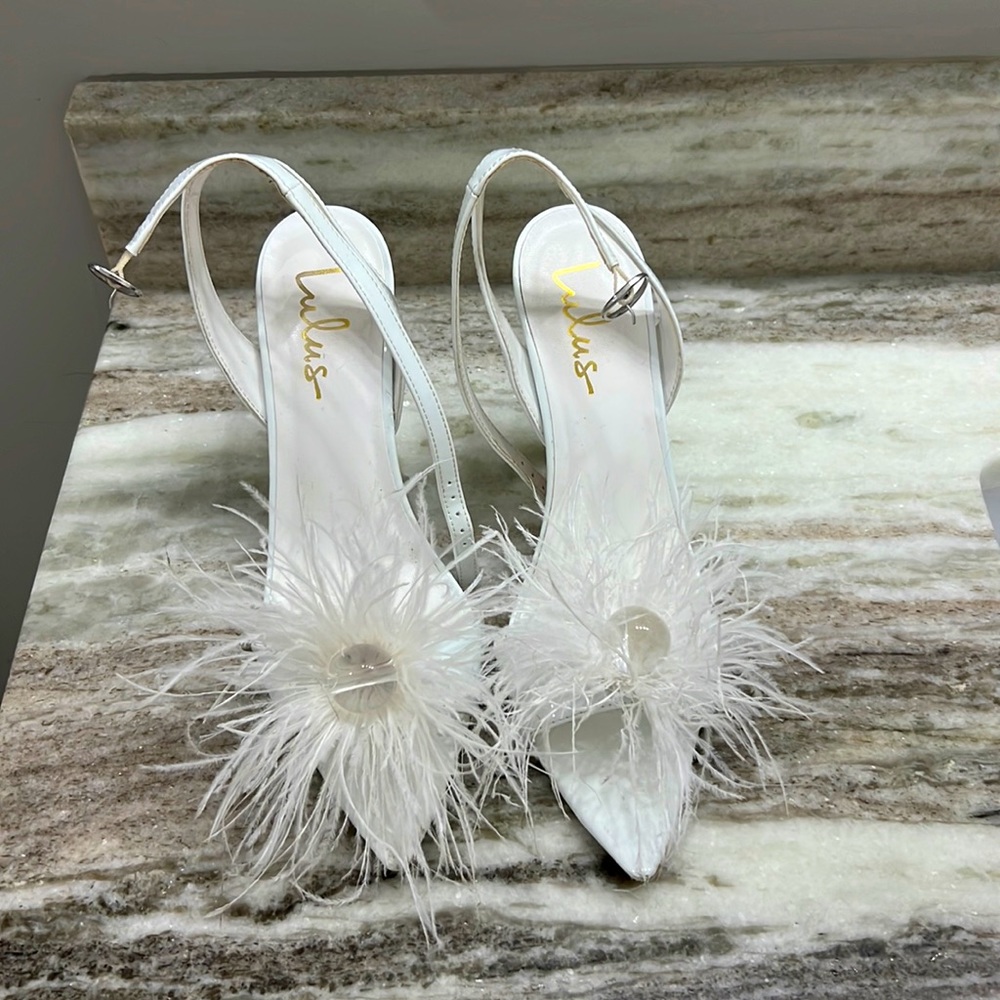 Lulus white heel